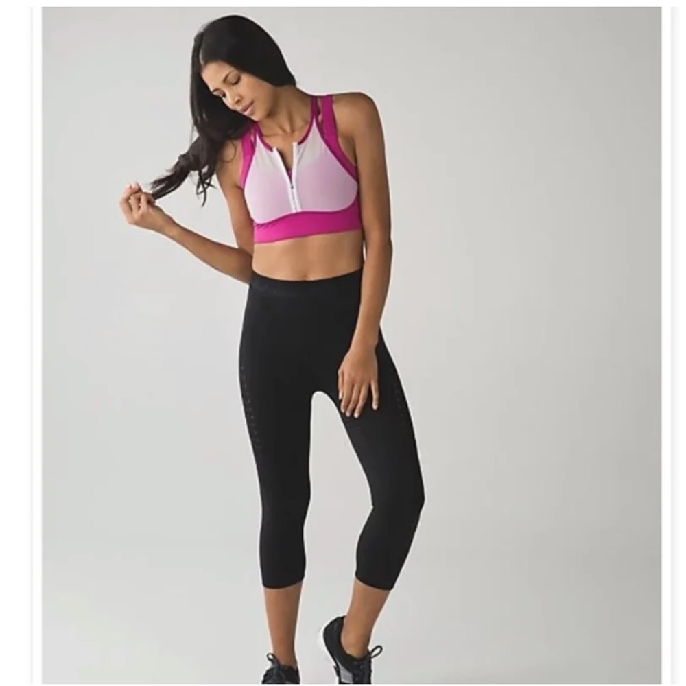 Lululemon Raspberry Ready, Set, Sweat Bra Pink Si… - image 1